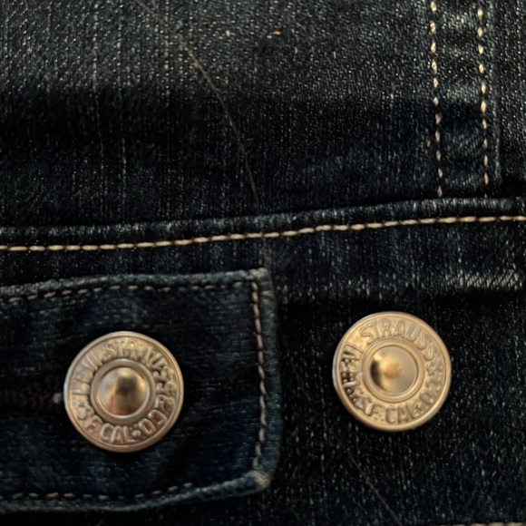 Levi Trucker Jacket NWOT size S/P Six pocket Jean Jacket Super Cute - Picture 12 of 13